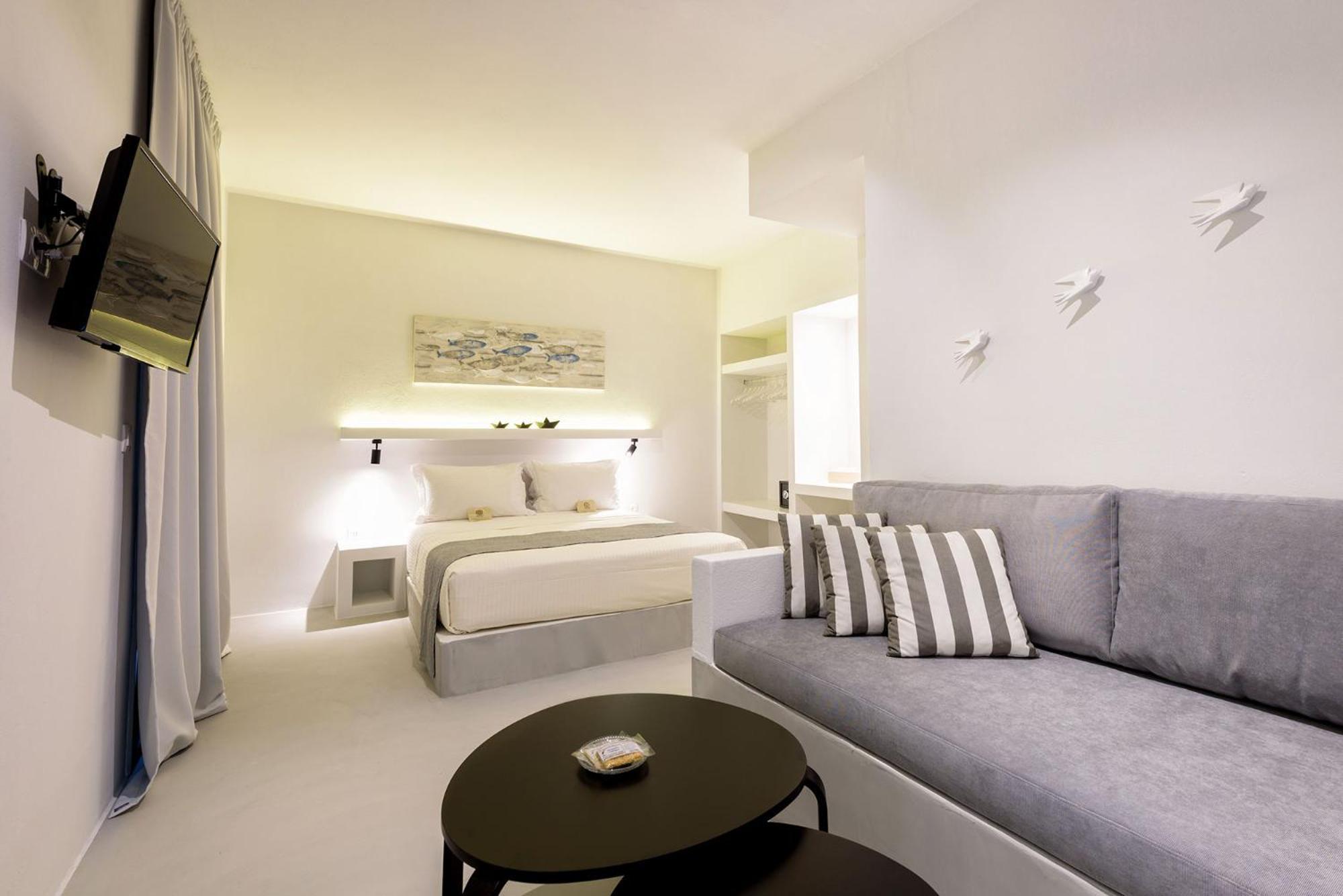 Peven Suites Naousa Exterior foto